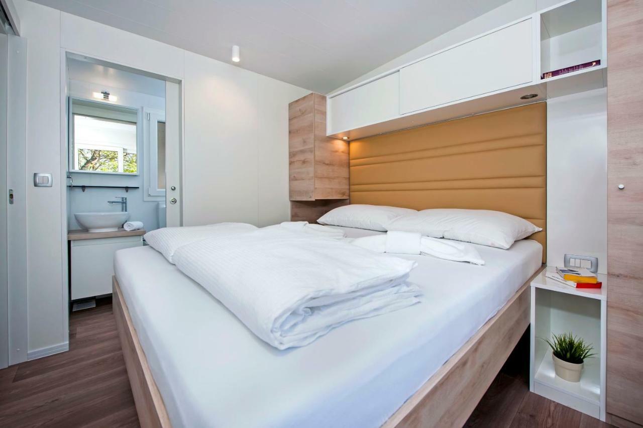 Eurocamp Mobile Homes At Campsite Puntica Holiday park Funtana